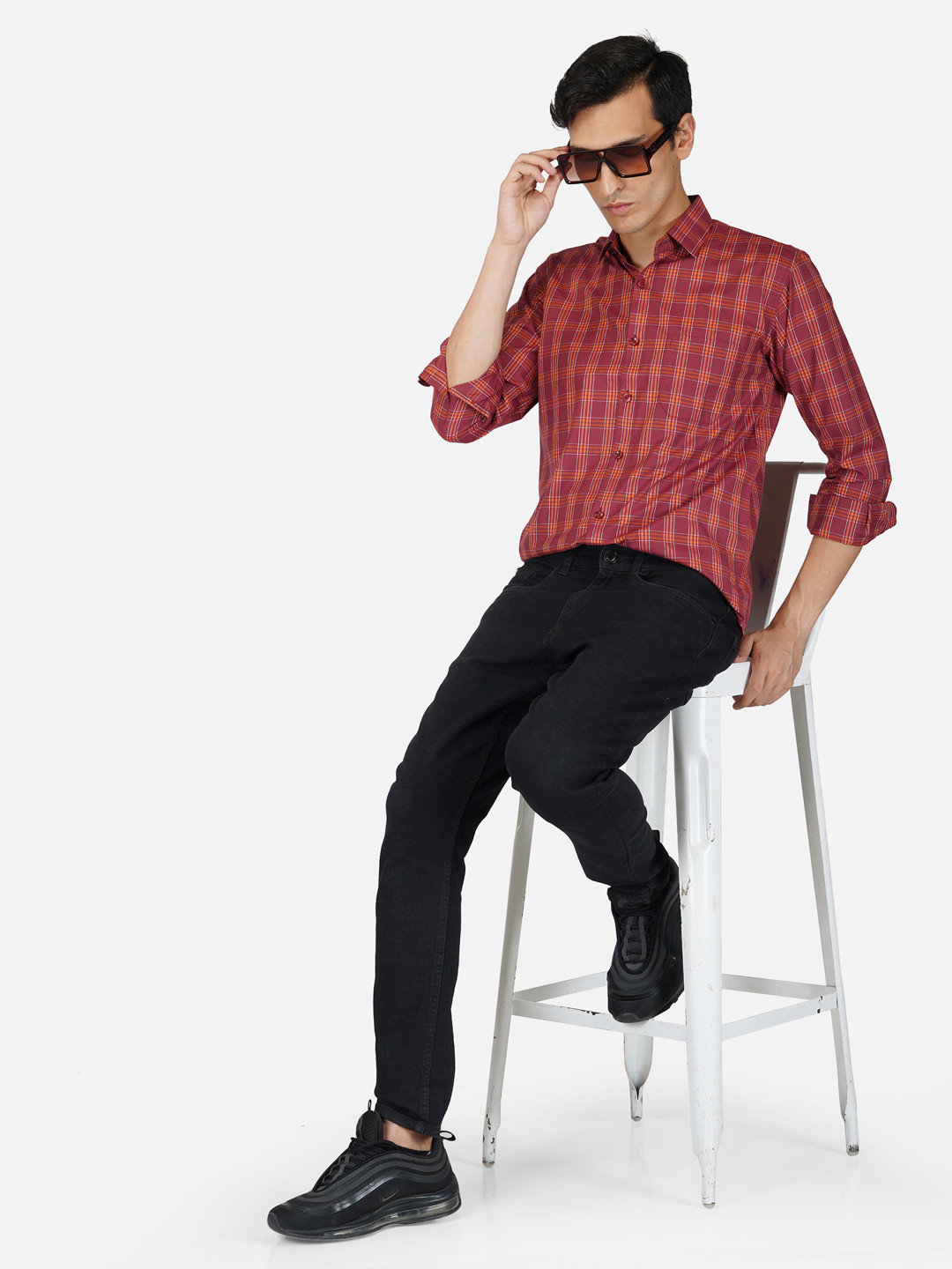 

Tinted Men Rust Slim Fit Tartan Checked Cotton Casual Shirt