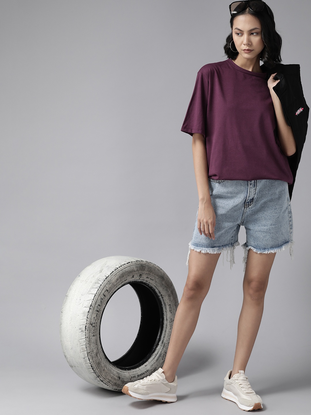 

The Roadster Lifestyle Co. Women Solid Oversized T-shirt, Purple