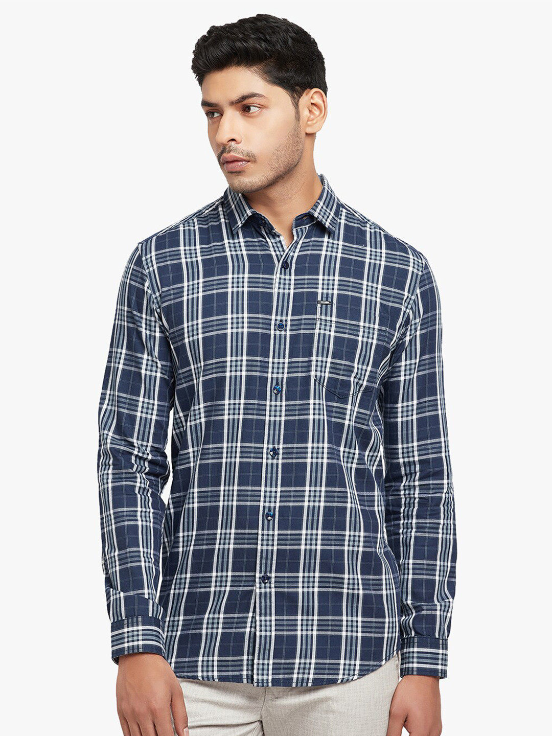 

Blue Buddha Men Blue Regular Fit Checked Cotton Casual Shirt