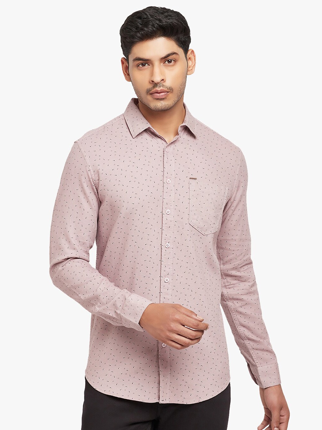 

Blue Buddha Men Peach-Coloured Printed Casual Regular Fit Shirt