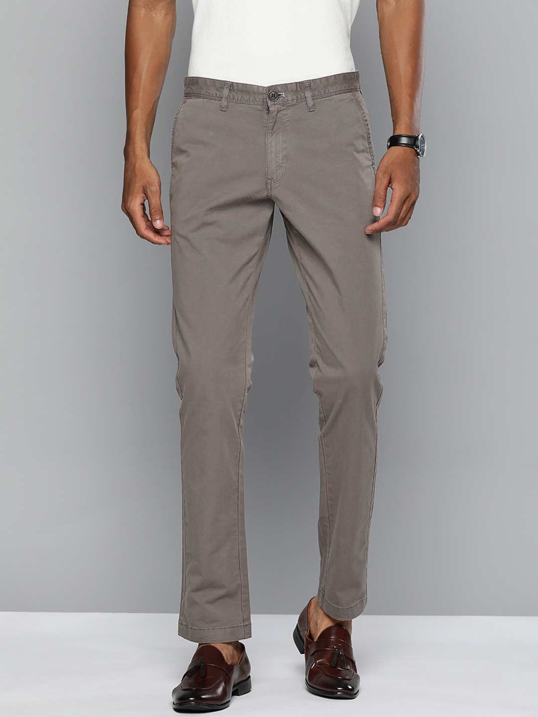 

Indian Terrain Men Brooklyn Slim Fit Chinos, Grey