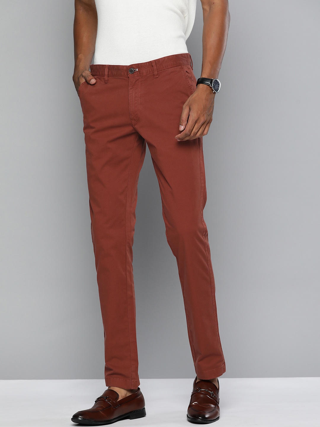 

Indian Terrain Men Brooklyn Slim Fit Trousers, Rust