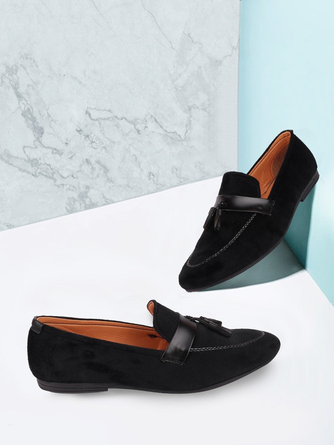 

FAUSTO Men Black Textured Velvet Slip-On Sneakers