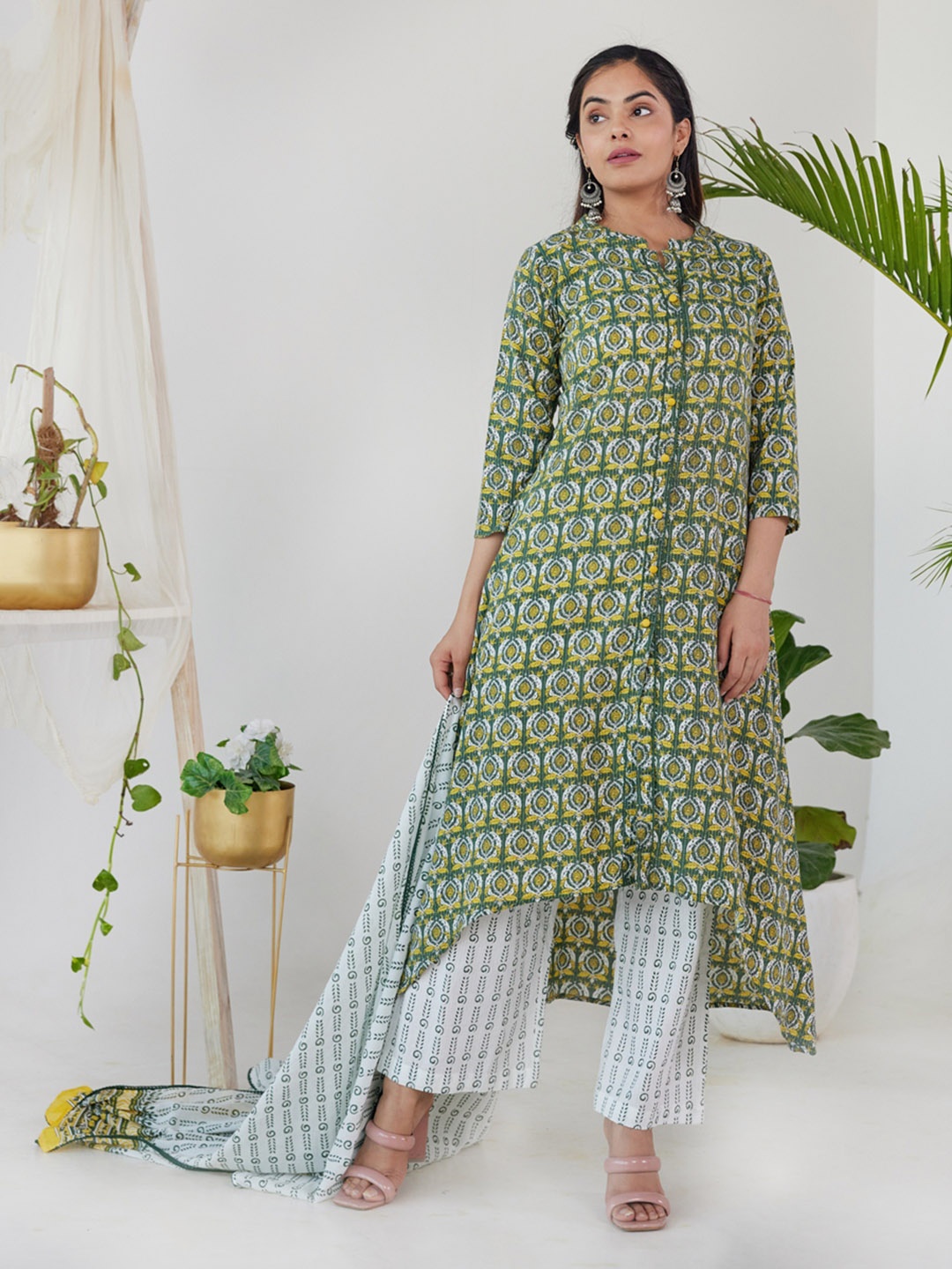 

HERE&NOW Women Ethnic Motifs Printed Empire Pure Cotton Kurta with Palazzos & With Dupatta, Green