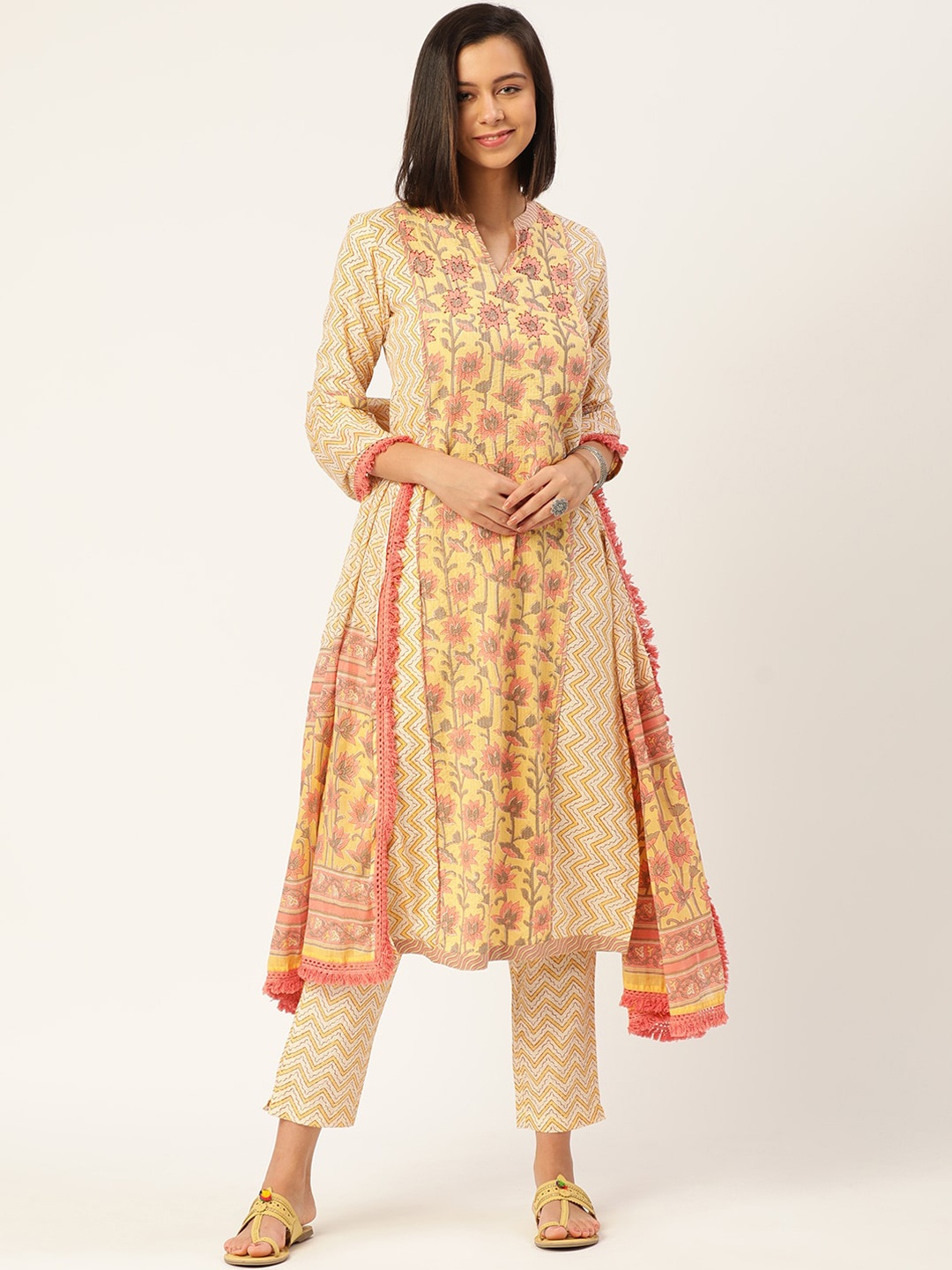 

HERE&NOW Women Peach-Coloured Floral Printed Kurta with Trousers & With Dupatta
