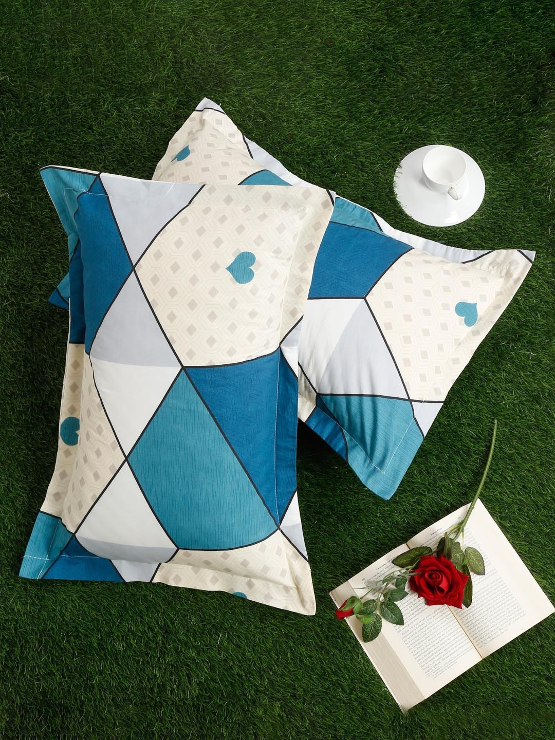 

SOKNACK Set Of 2 Printed 280TC Pillow Covers, Blue
