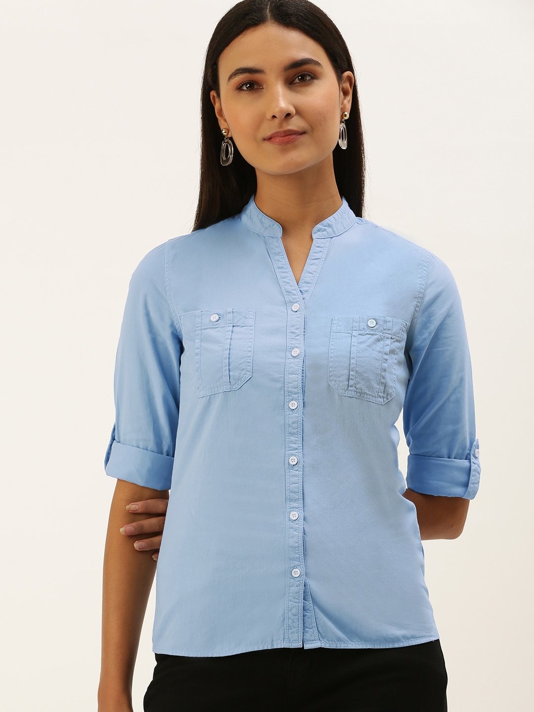 

IVOC Women Blue Solid Standard Slim Fit Pure Cotton Casual Shirt
