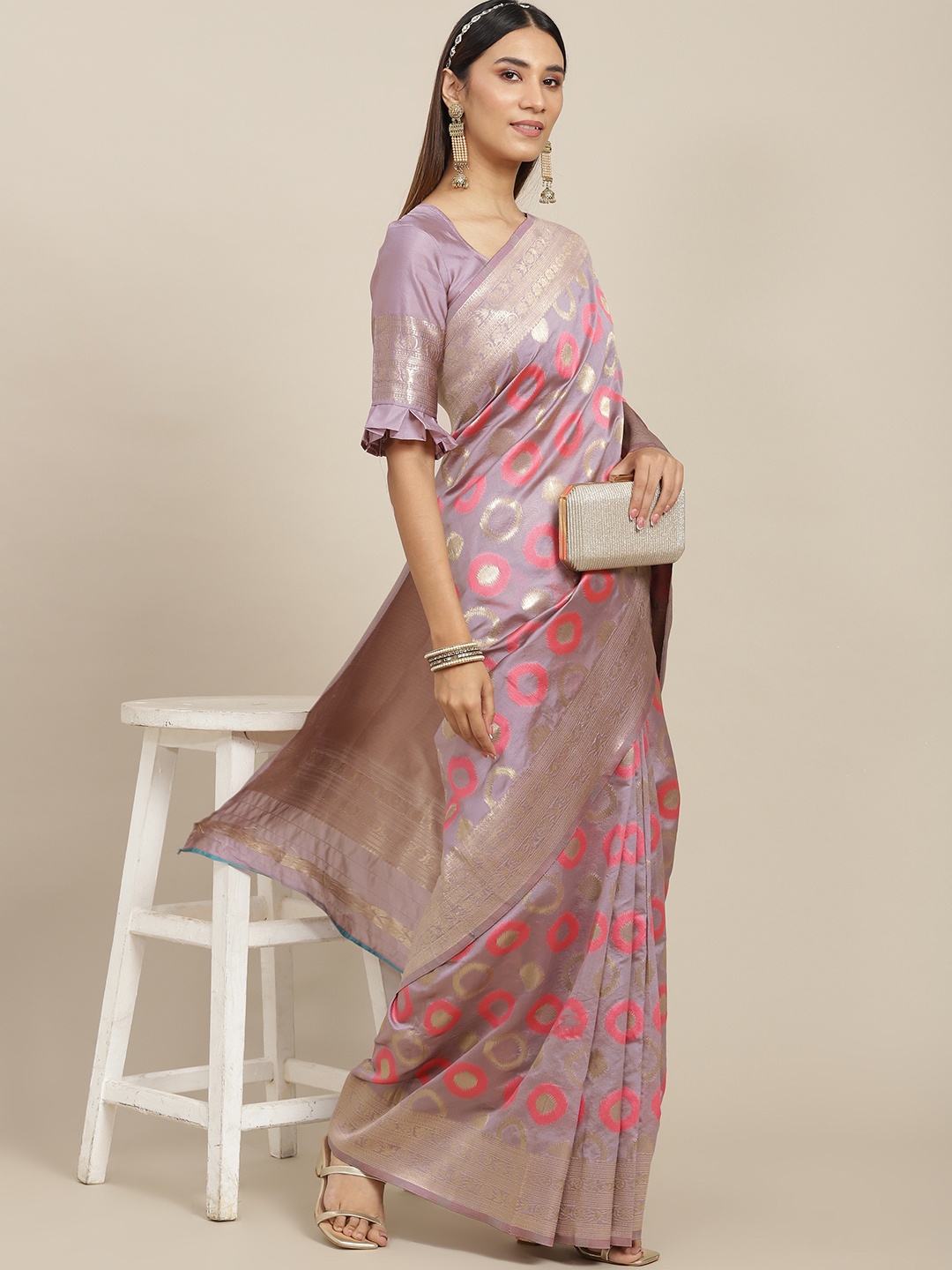 

Mitera Lilac & Pink Floral Zari Silk Blend Banarasi Saree, Lavender