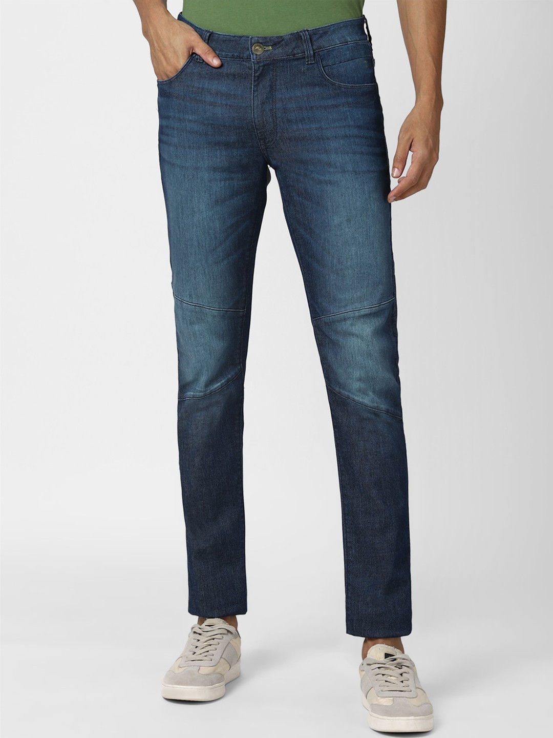 

Peter England Casuals Men Navy Blue Slim Fit Slash Knee Heavy Fade Jeans