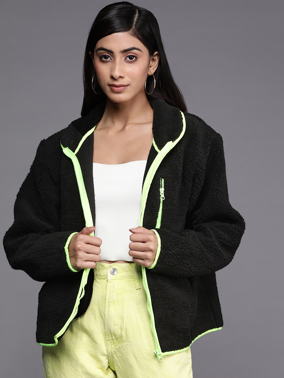 

SASSAFRAS Women Black & Fluorescent Green Tailored Jacket with Contrast Zip