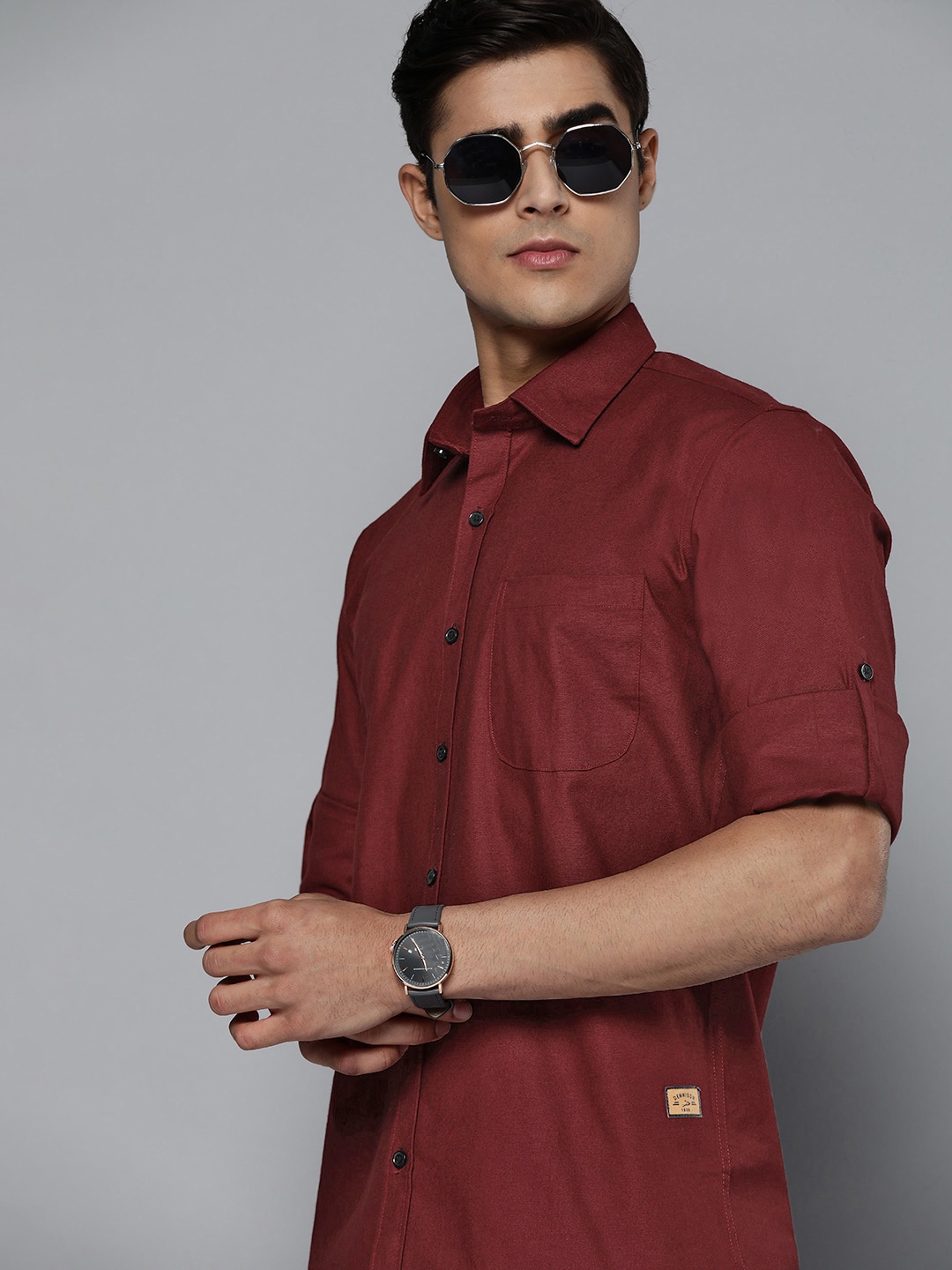 

DENNISON Men Maroon Solid Pure Cotton Smart Slim Fit Casual Shirt