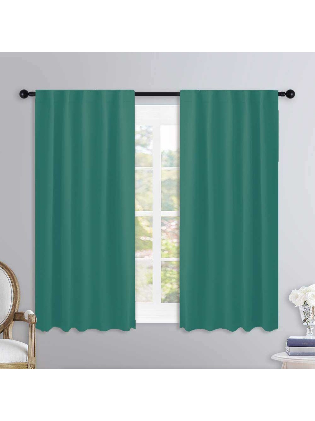 

Lushomes 2 pieces Green Solid Rod Pocket Window Curtains