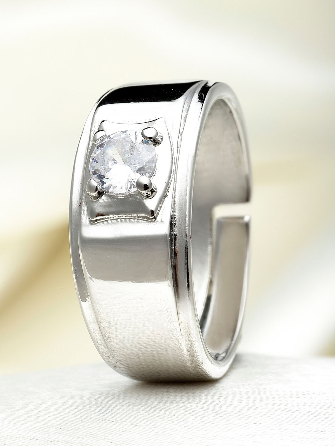 

KARATCART Men Silver-Plated Silver Adjustable Finger Ring