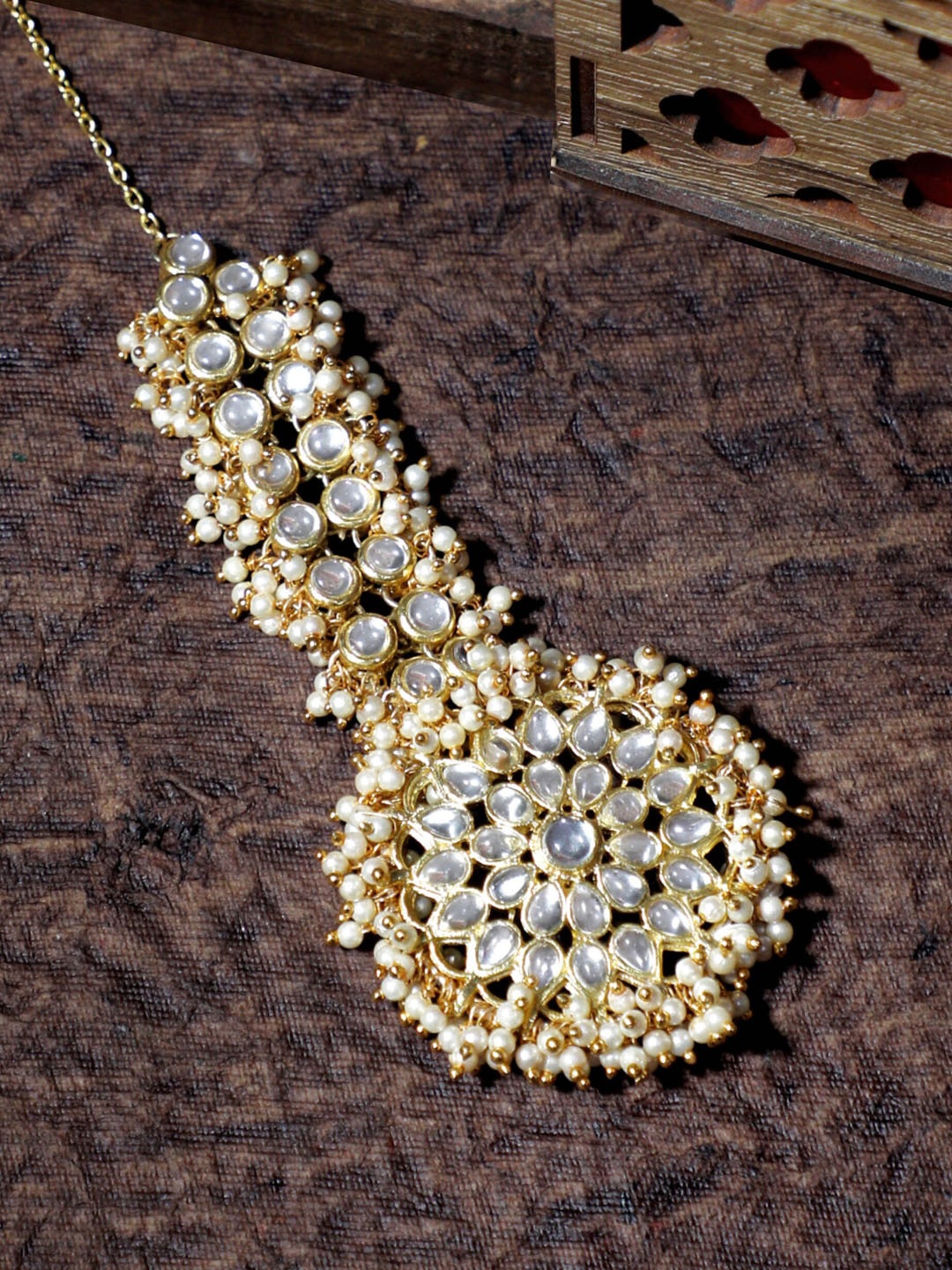 

KARATCART Gold-Plated & White Kundan-Studded Maang Tikka
