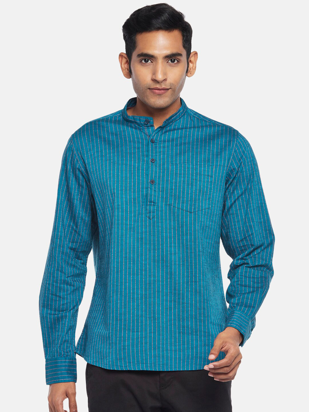

BYFORD by Pantaloons Men Blue Striped Kurta