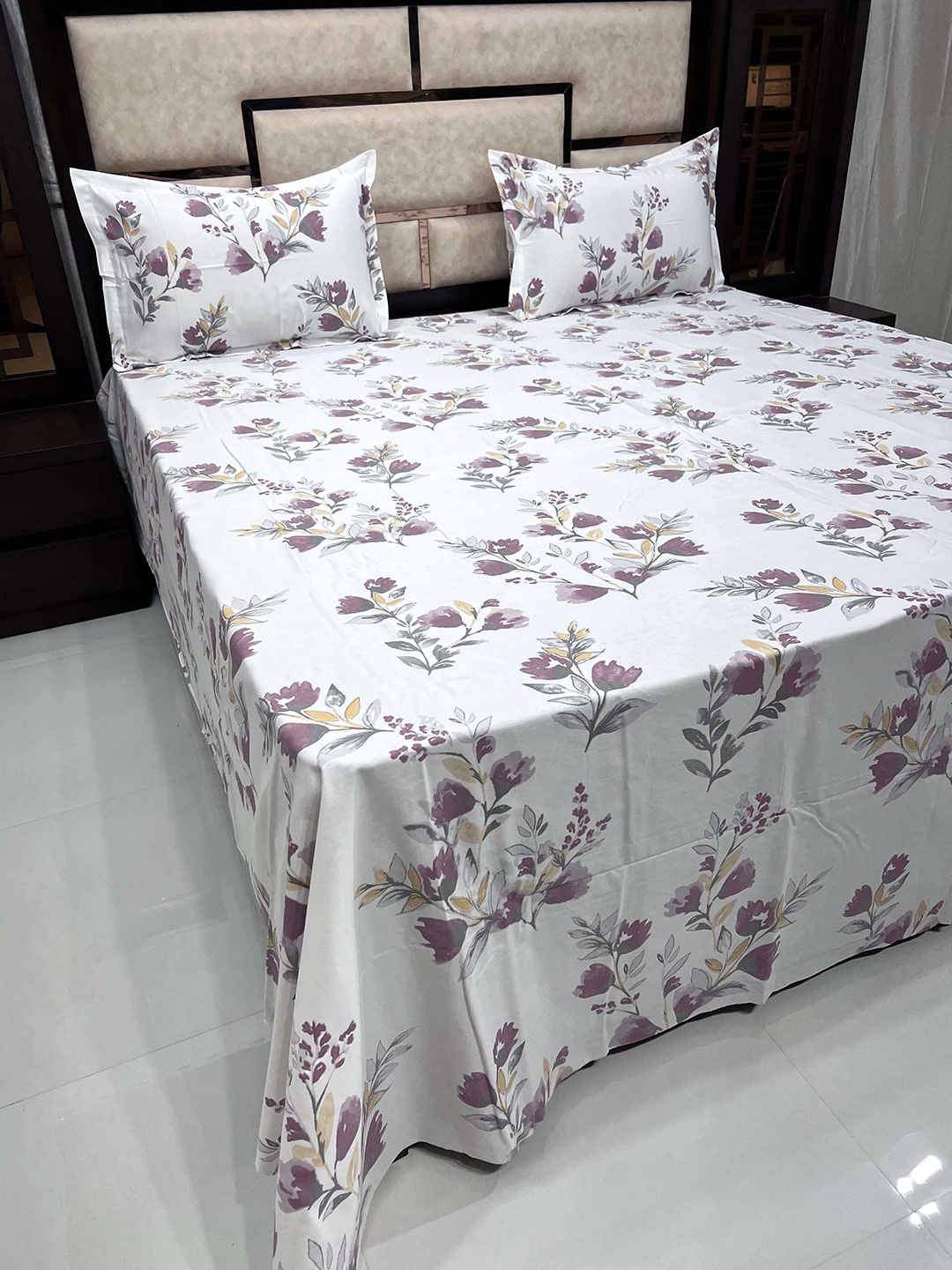 

Pure Decor Grey & Purple Floral King Bedsheet with 2 Pillow Covers