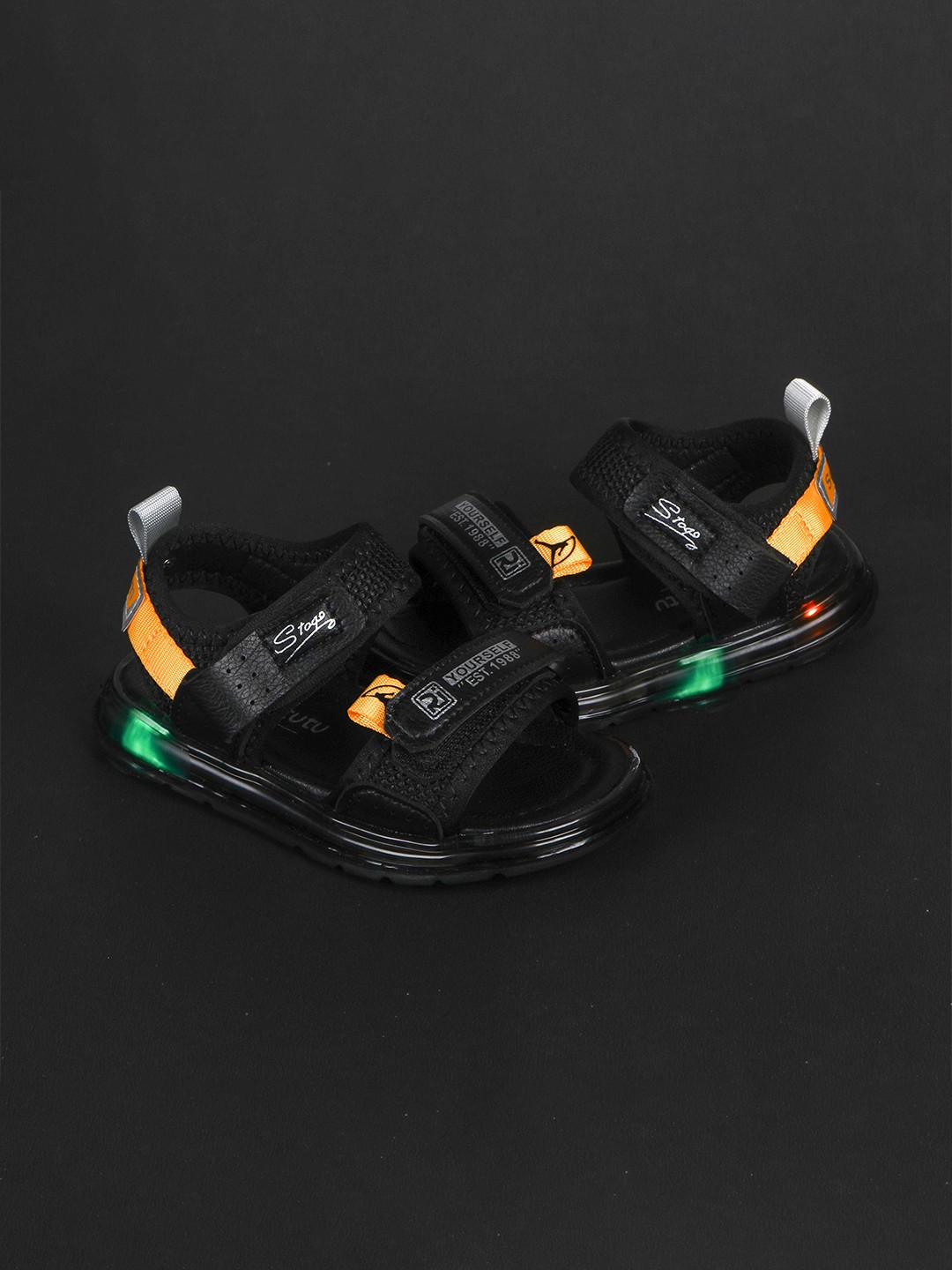 

FEETWELL SHOES Unisex Kids Black & Brown Comfort Sandals