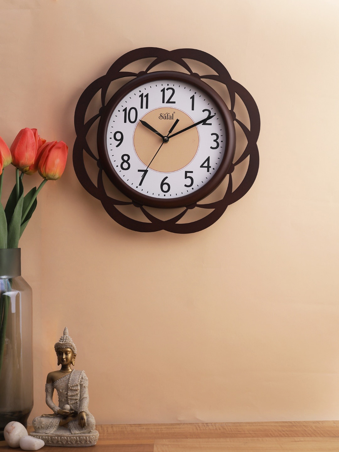 

Safal Brown & White Geometric Contemporary Wall Clock