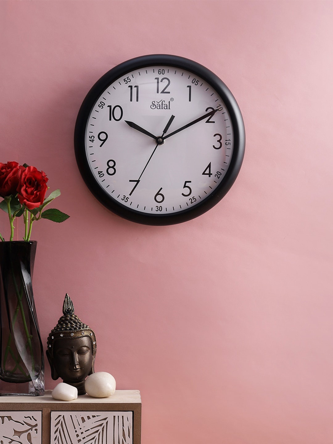 

Safal Black & White Contemporary Wall Clock