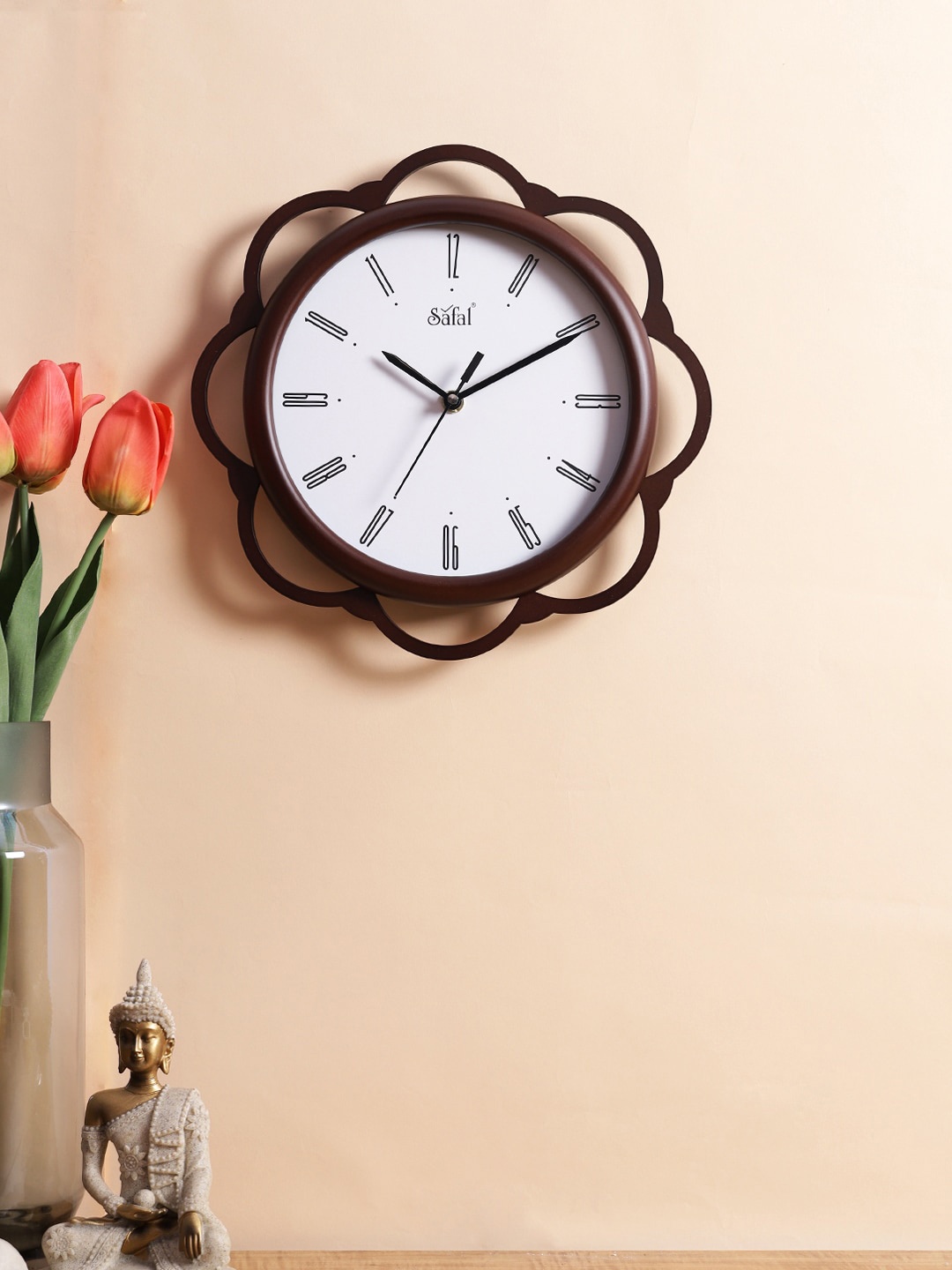 

Safal Brown & White Floral Contemporary Wall Clock