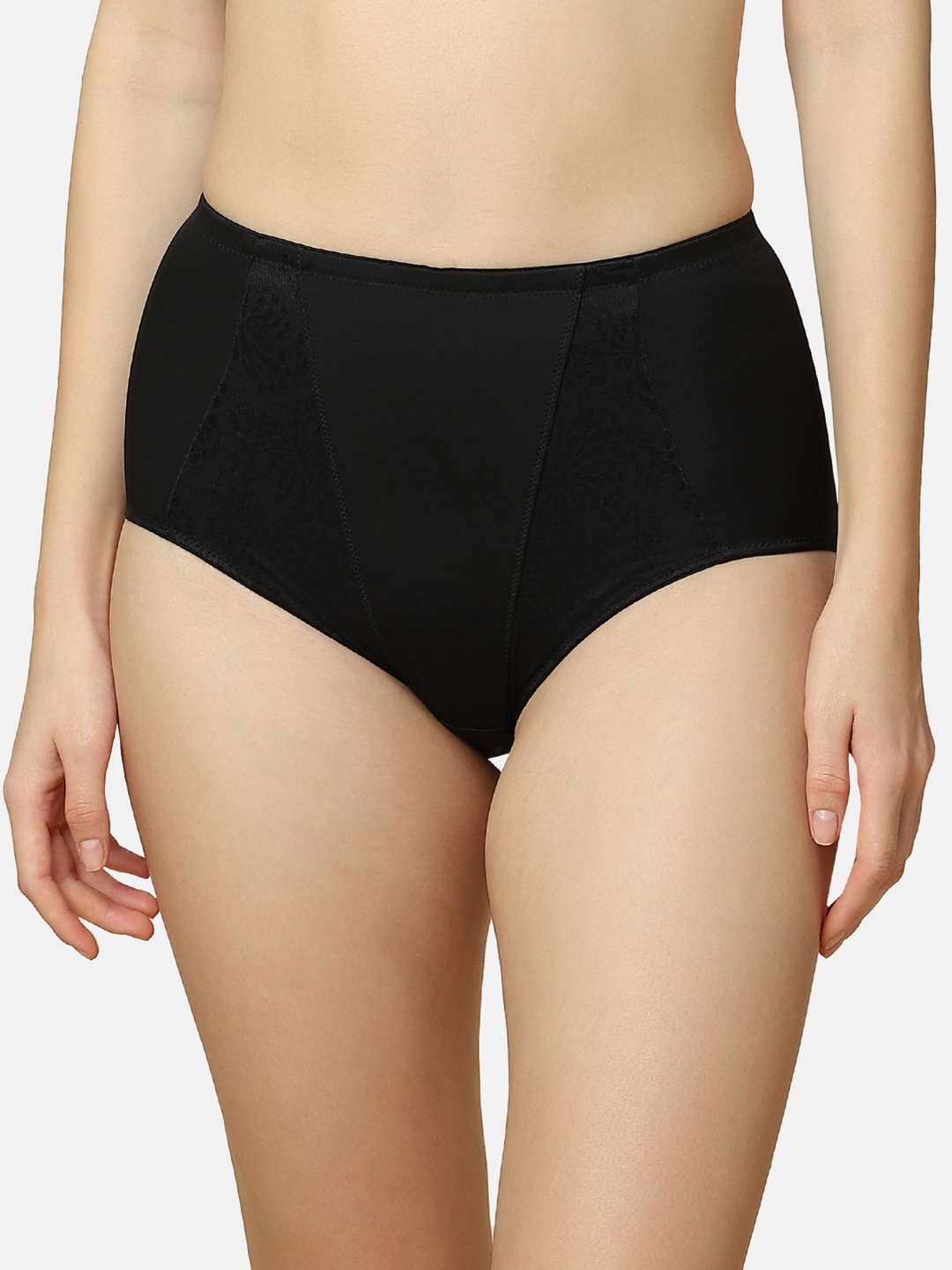 

Triumph Minimizer 112 High Waist Seamless Brief, Black