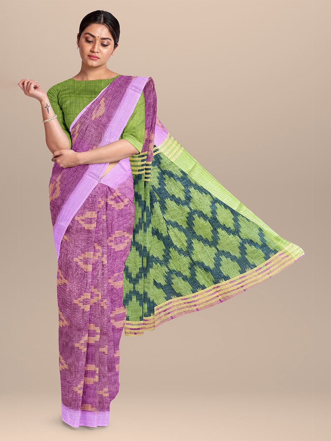 

The Chennai Silks Pink & Green Zari Linen Blend Fusion Saree