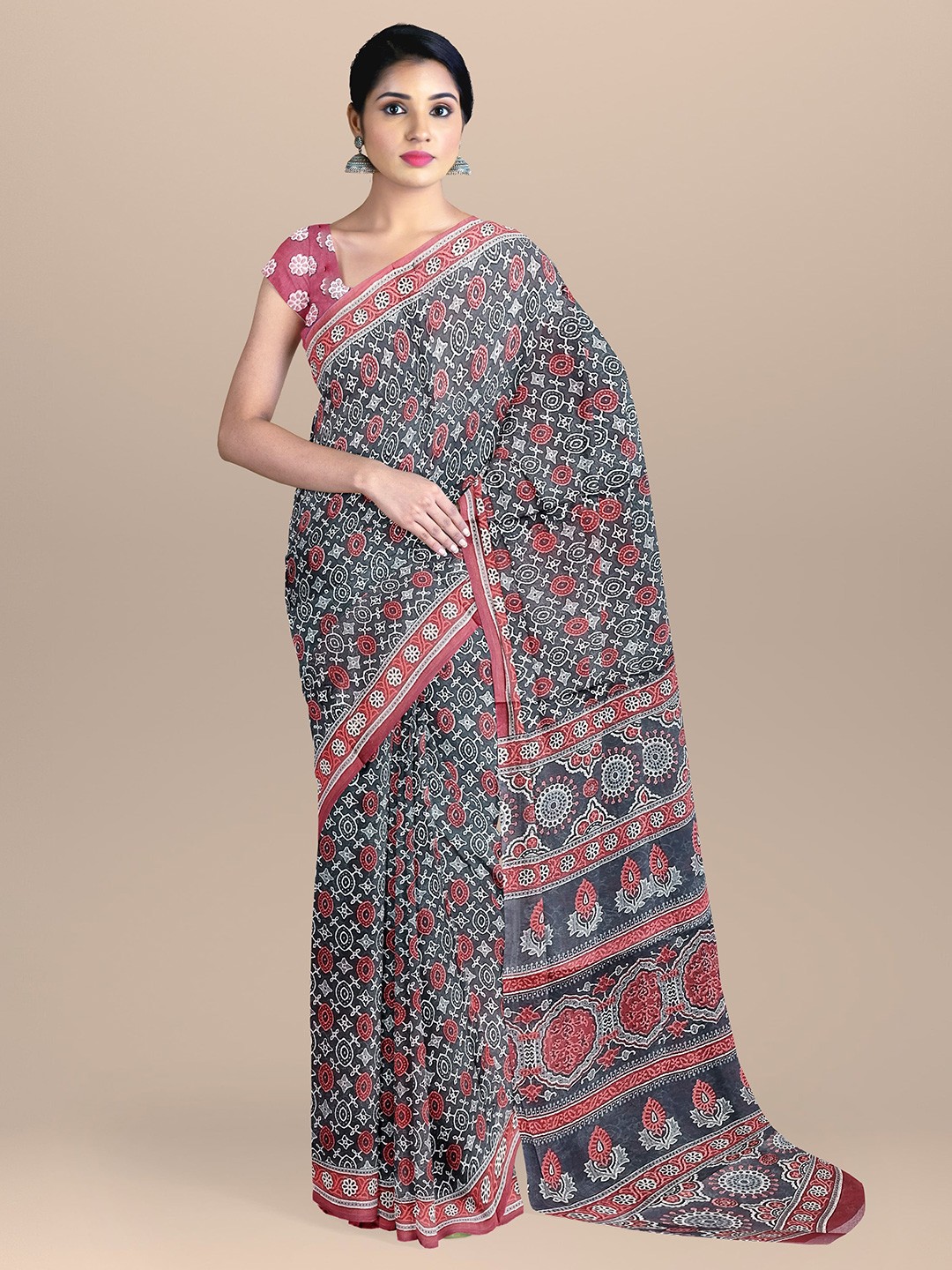 

The Chennai Silks Grey & Pink Ethnic Motifs Pure Cotton Saree