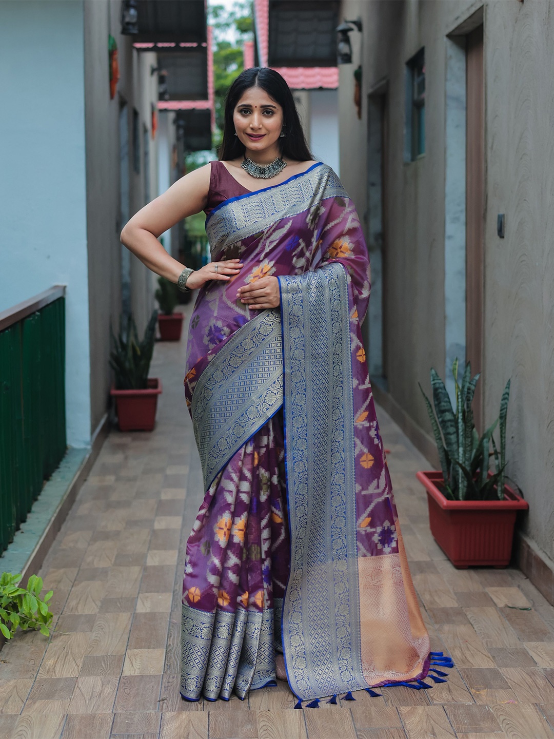 

Mitera Blue & Purple Woven Design Zari Organza Heavy Work Kanjeevaram Saree