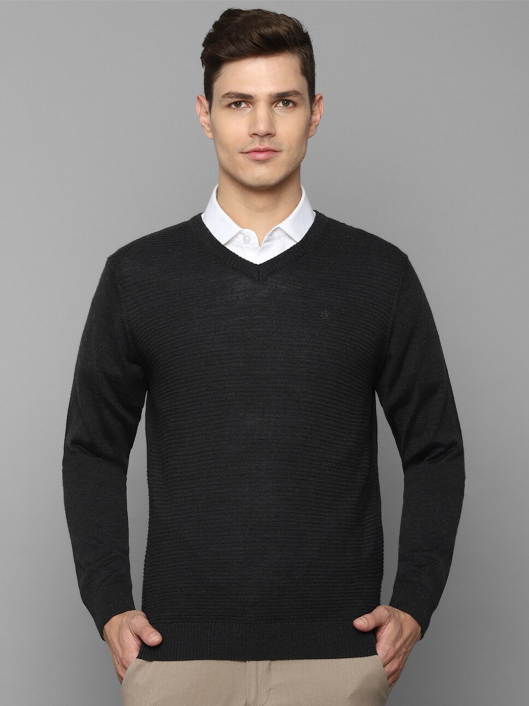 

Louis Philippe Men Dark Grey V Neck Pullover