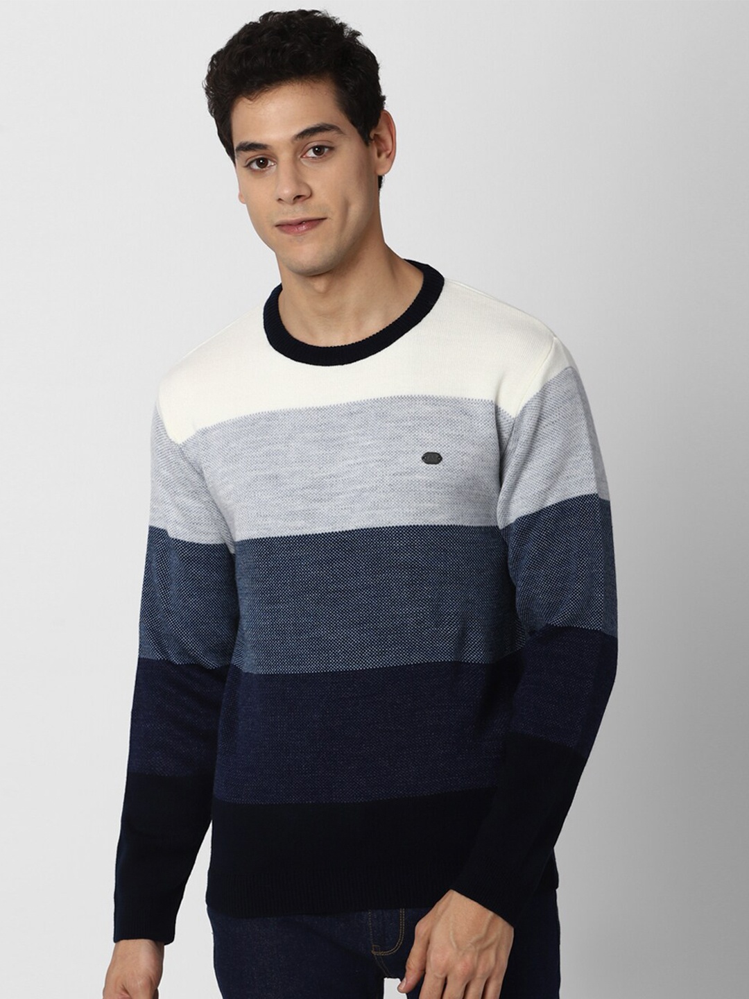 

Peter England Casuals Men Navy Blue & Grey Colourblocked Pullover