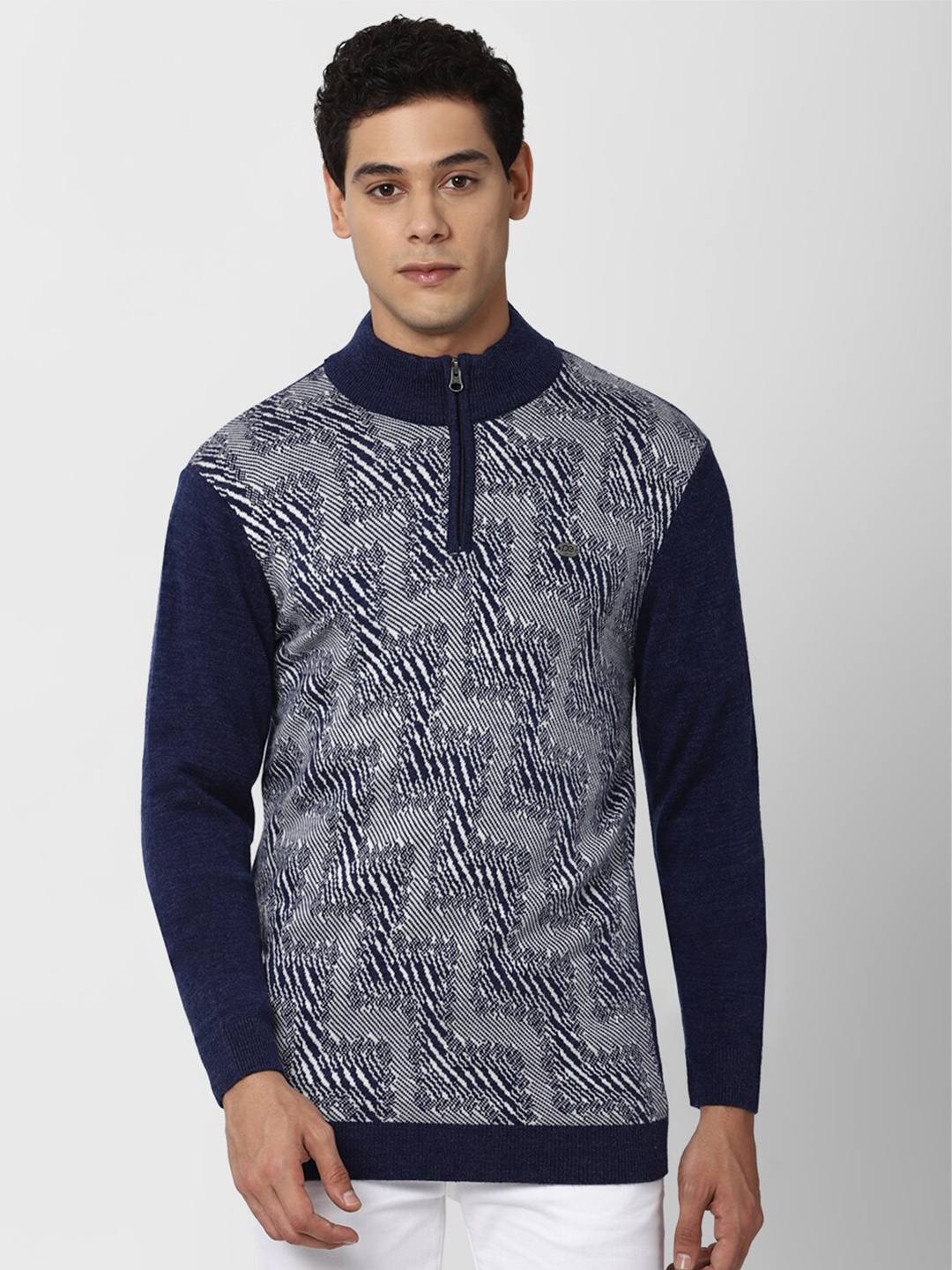 

Peter England Casuals Men Navy Blue & Grey Printed Pullover