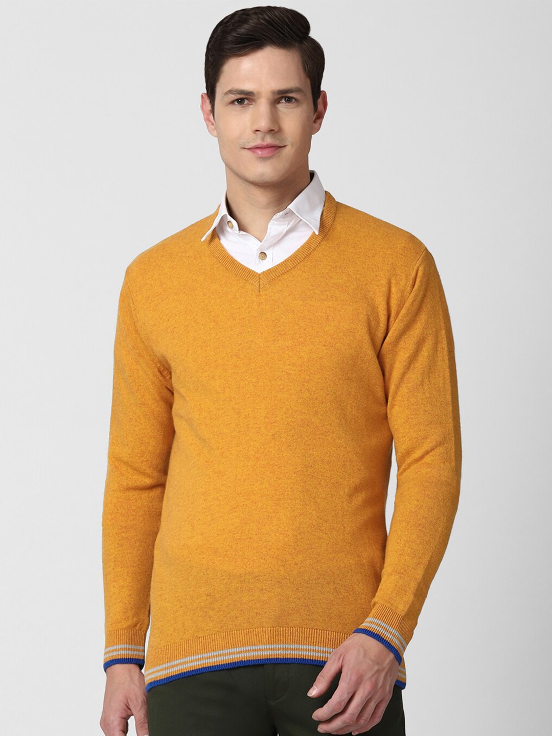 

Peter England Casuals Men Orange Solid Pullover