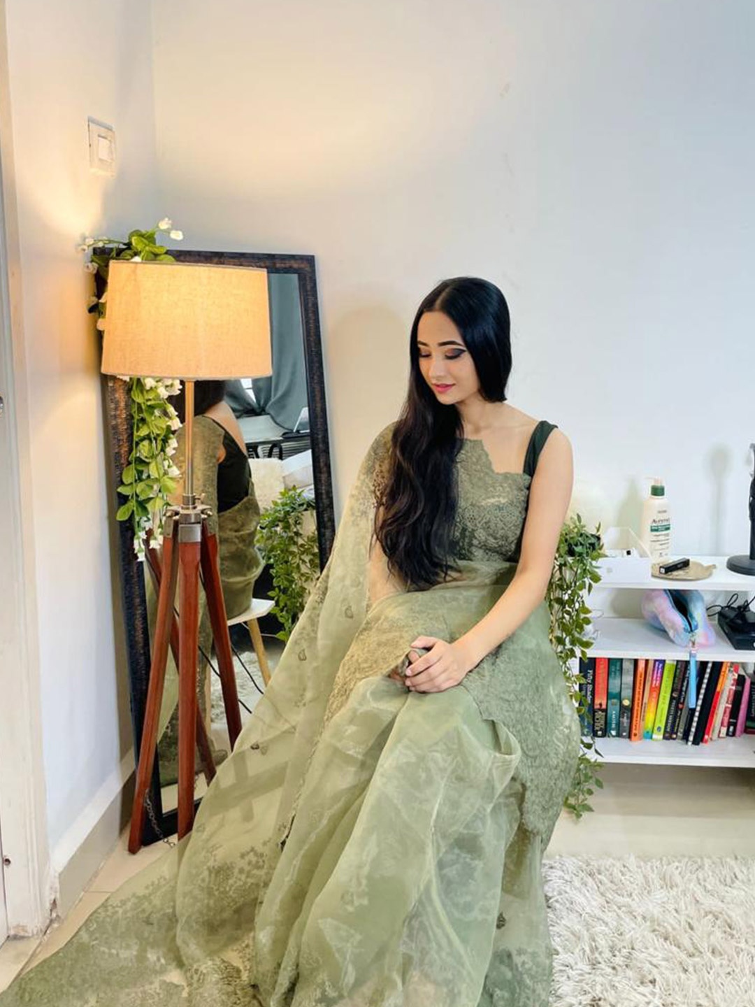 

Mitera Olive Green Floral Embroidered Organza Heavy Work Saree