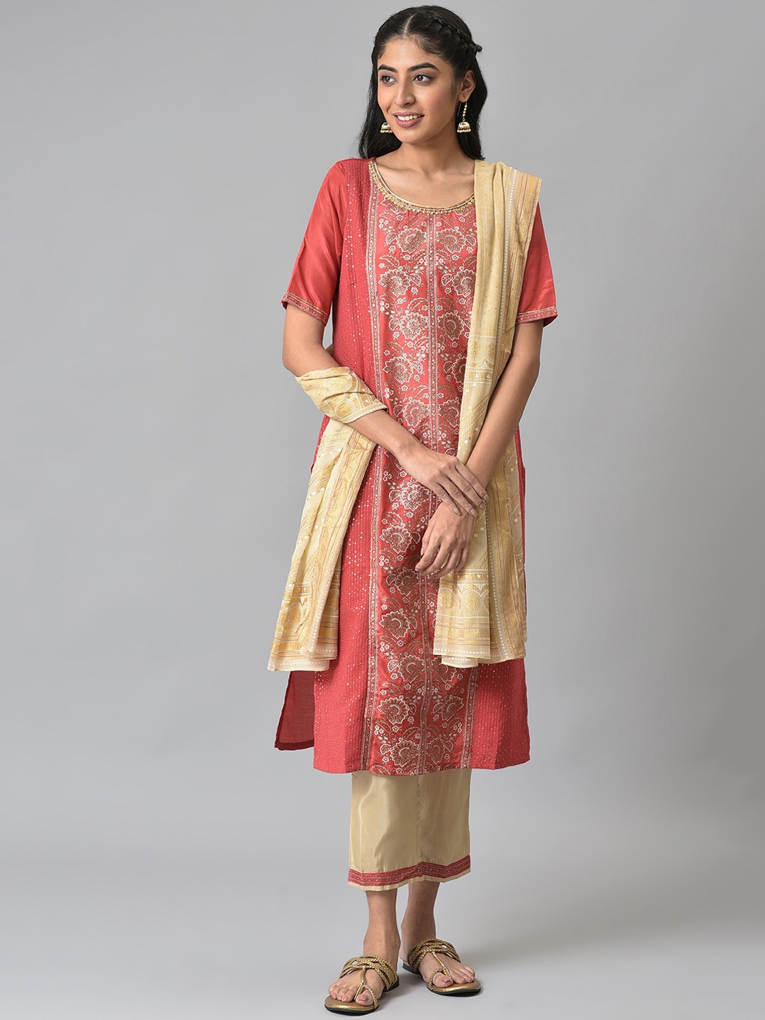 

AURELIA Women Peach-Coloured Ethnic Motifs Printed Kurta set