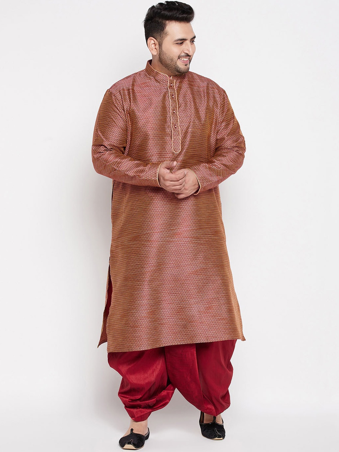 

VASTRAMAY Men Maroon Kurta with Dhoti Pants