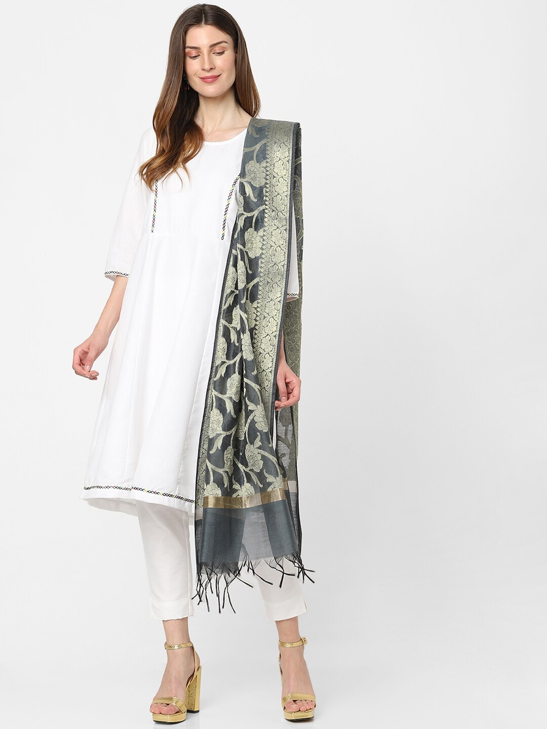 

Indifusion Floral Woven Design Tasselled Dupatta, Charcoal