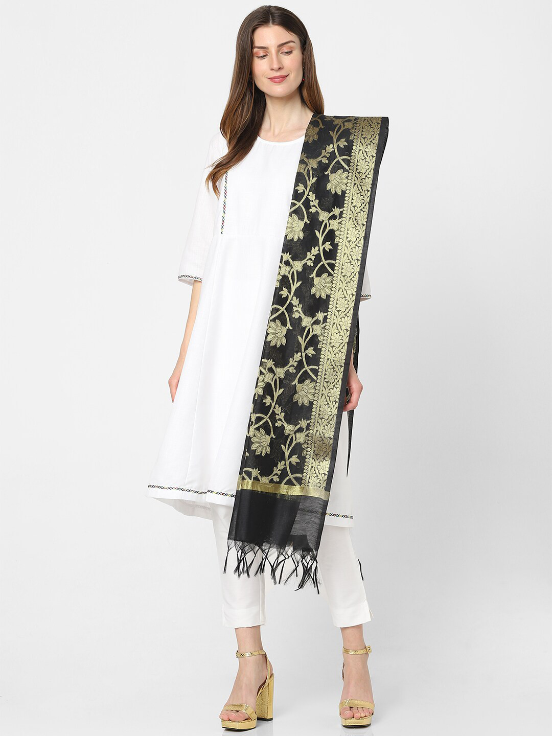 

Indifusion Floral Woven Design Tasselled Dupatta, Black