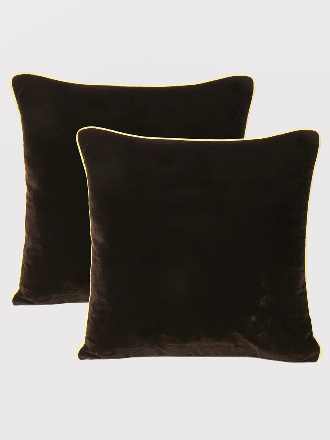 

OUSSUM Brown & White Set of 2 Velvet Square Cushion Covers