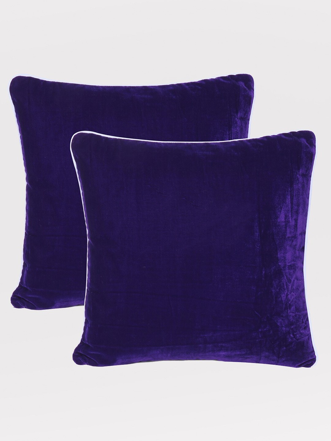 

OUSSUM Purple & White Set of 2 Velvet Square Cushion Covers