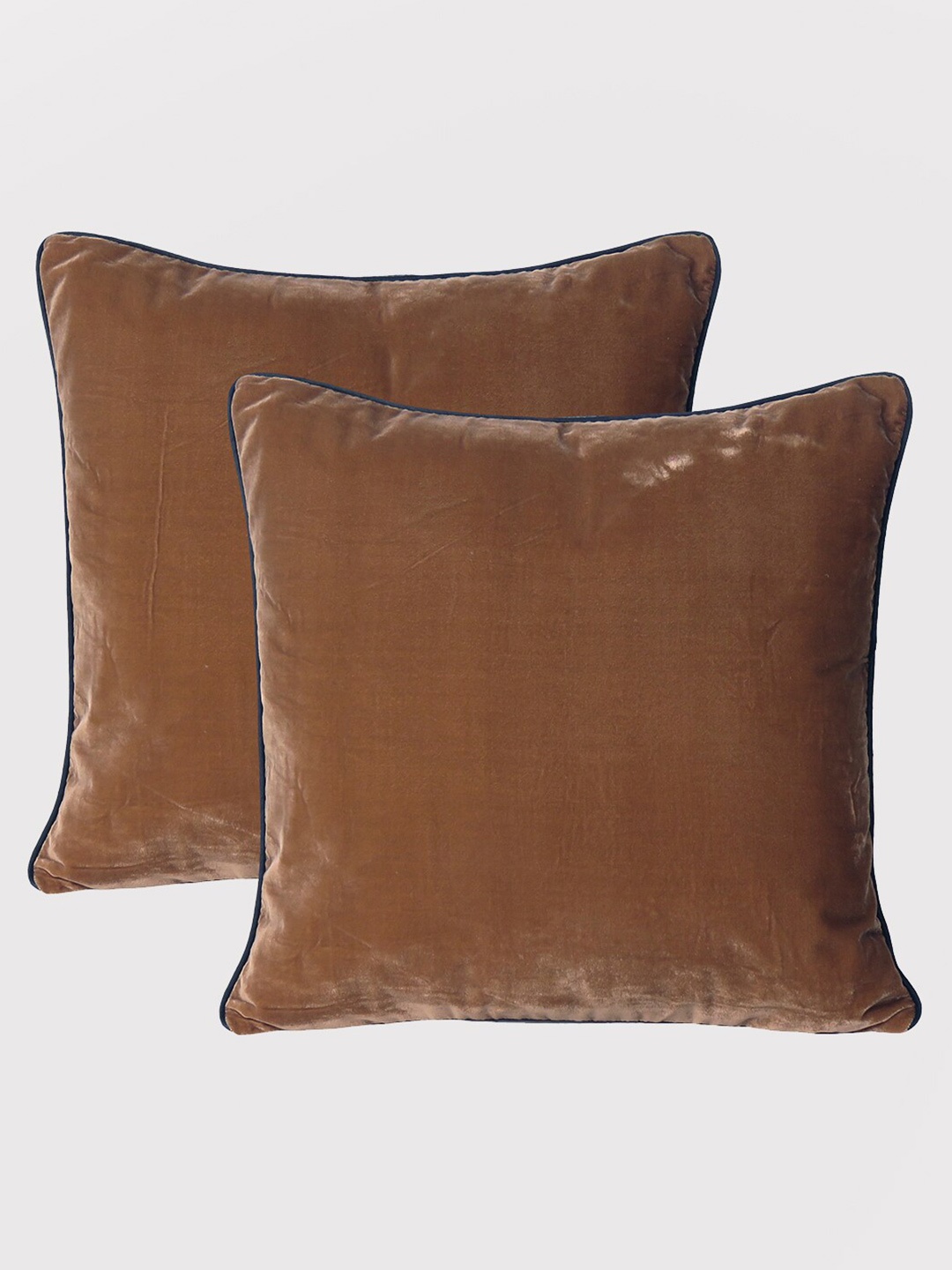 

OUSSUM Brown Set of 2 Velvet Square Cushion Covers