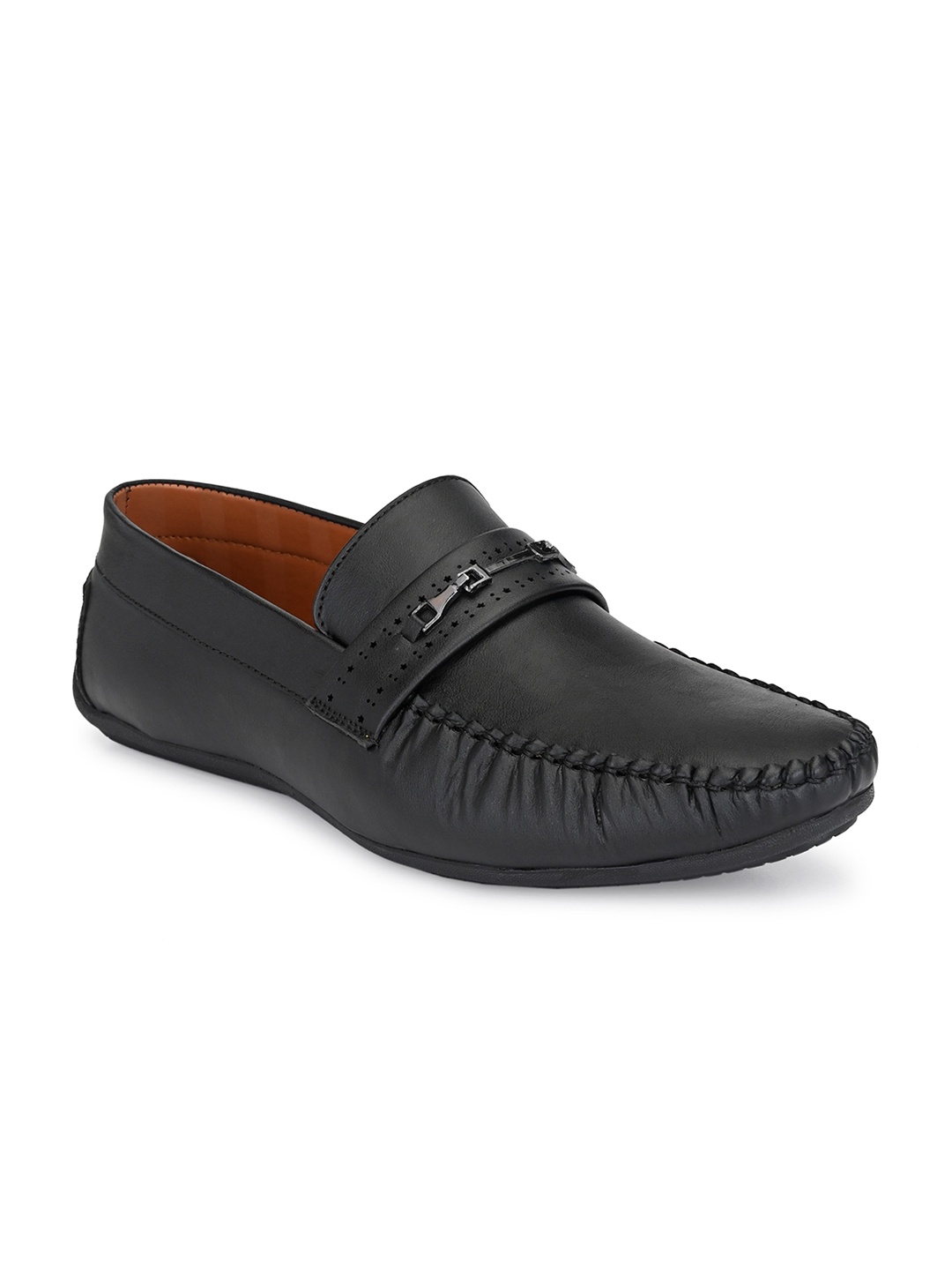 

Fentacia Men Black Loafers