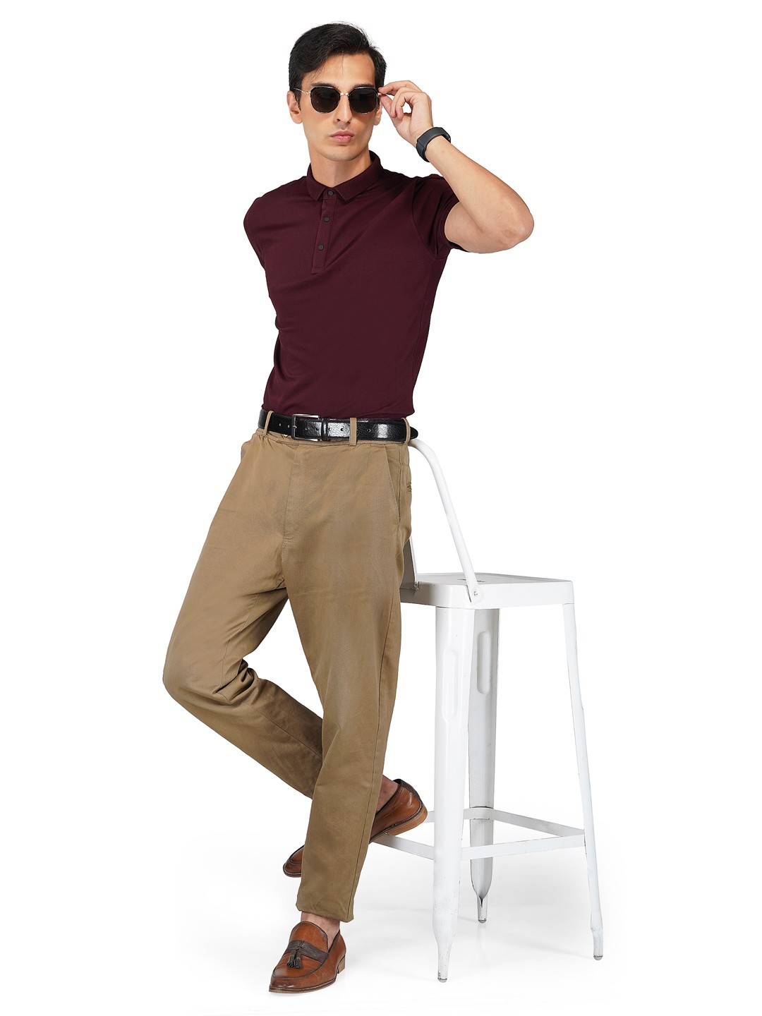 

Tinted Men Maroon Polo Collar T-shirt