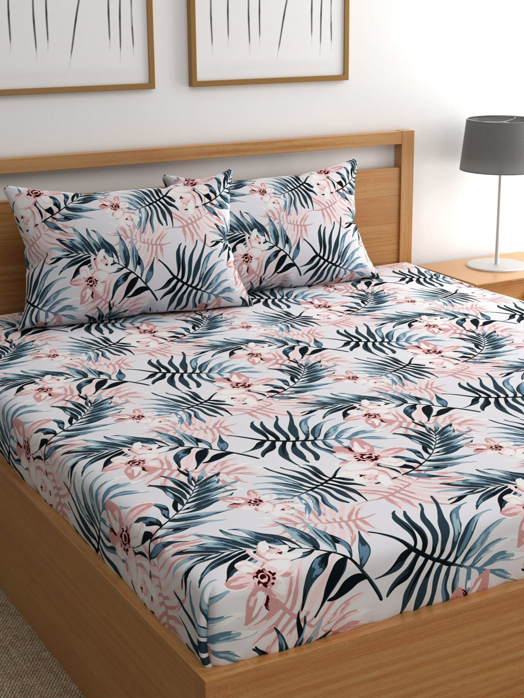 

CHHAVI INDIA White And Green 210 TC Floral Print Cotton Queen Bedsheet With 2 Pillow Cover
