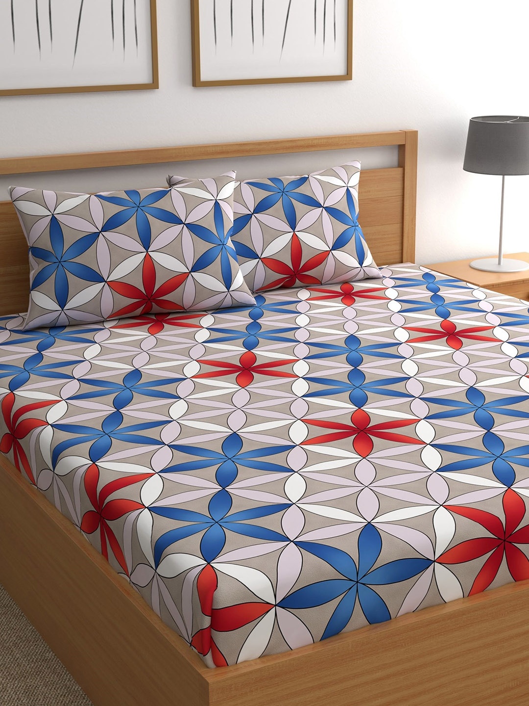 

CHHAVI INDIA Blue & Grey Printed 210 TC Queen Bedsheet with 2 Pillow Covers