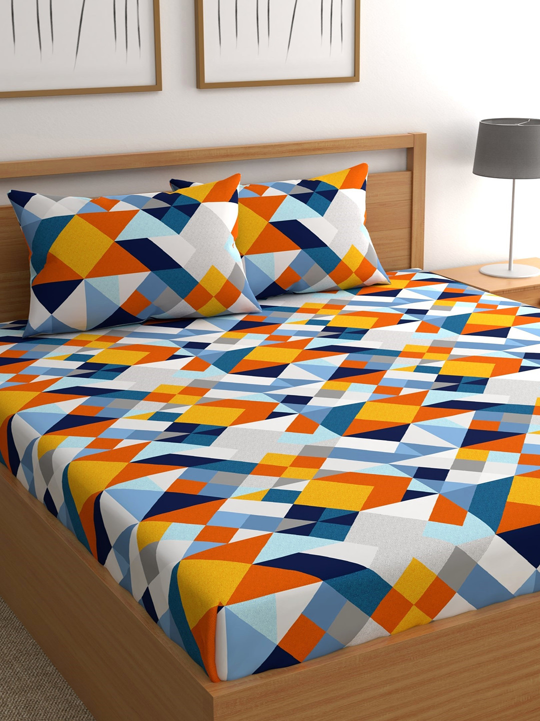 

CHHAVI INDIA Multicolor 210 TC Geometric Print Queen Bedsheet With 2 Pillow Covers, Multi