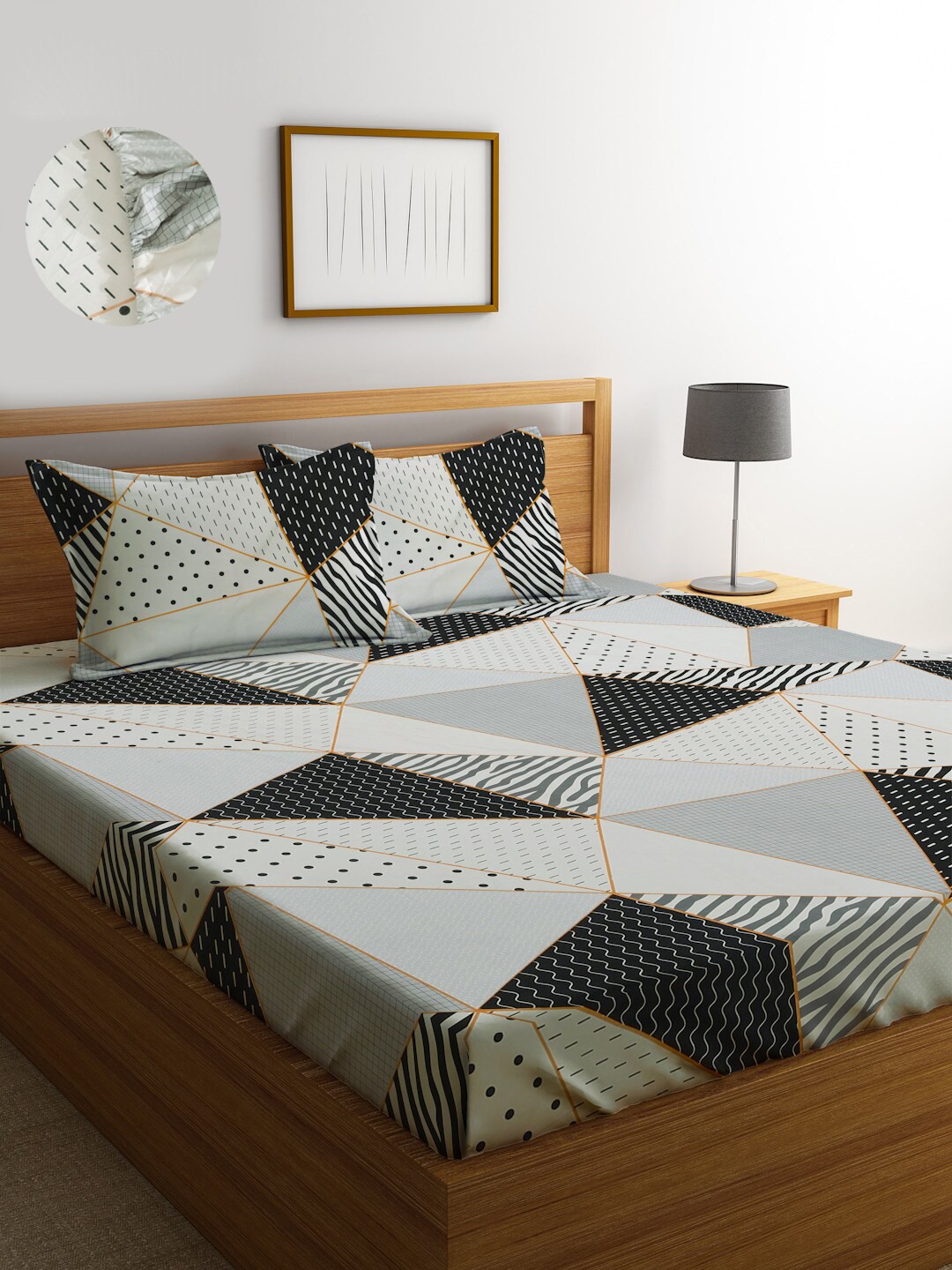 

KLOTTHE Geometric Printed 300 TC Fitted King Bedsheet with 2 Pillow Covers, Cream