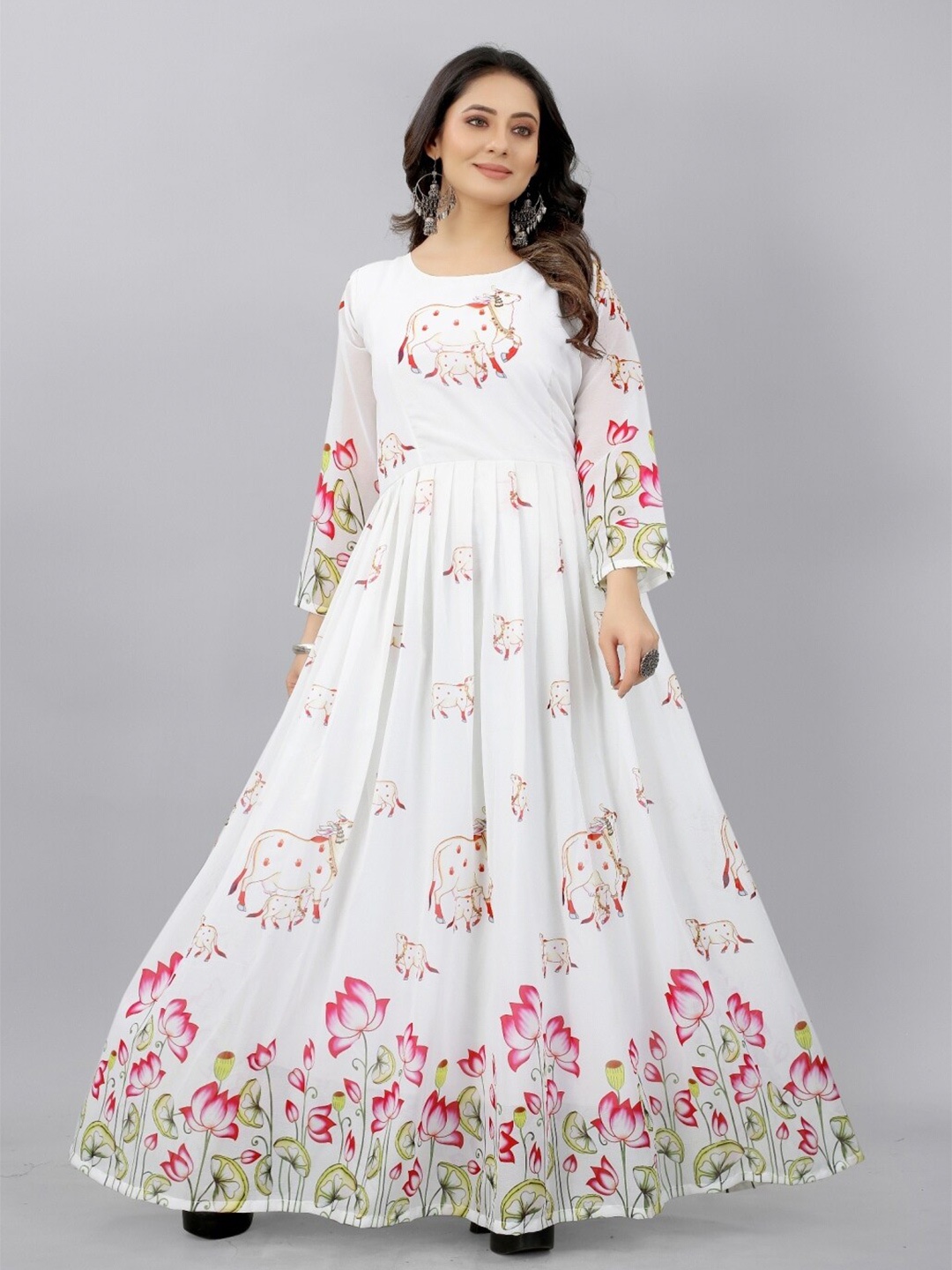 

APNISHA Women's Weightless White Floral Digital Print Georgette Ethnic Maxi Dress