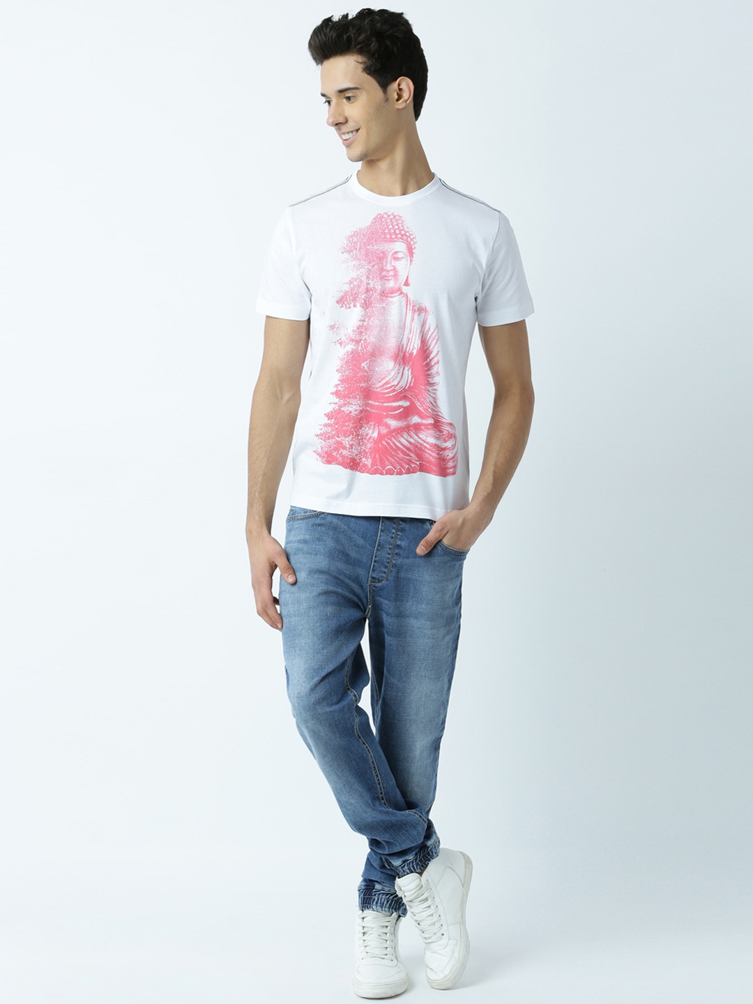 

Huetrap Men White & Pink Printed T-shirt