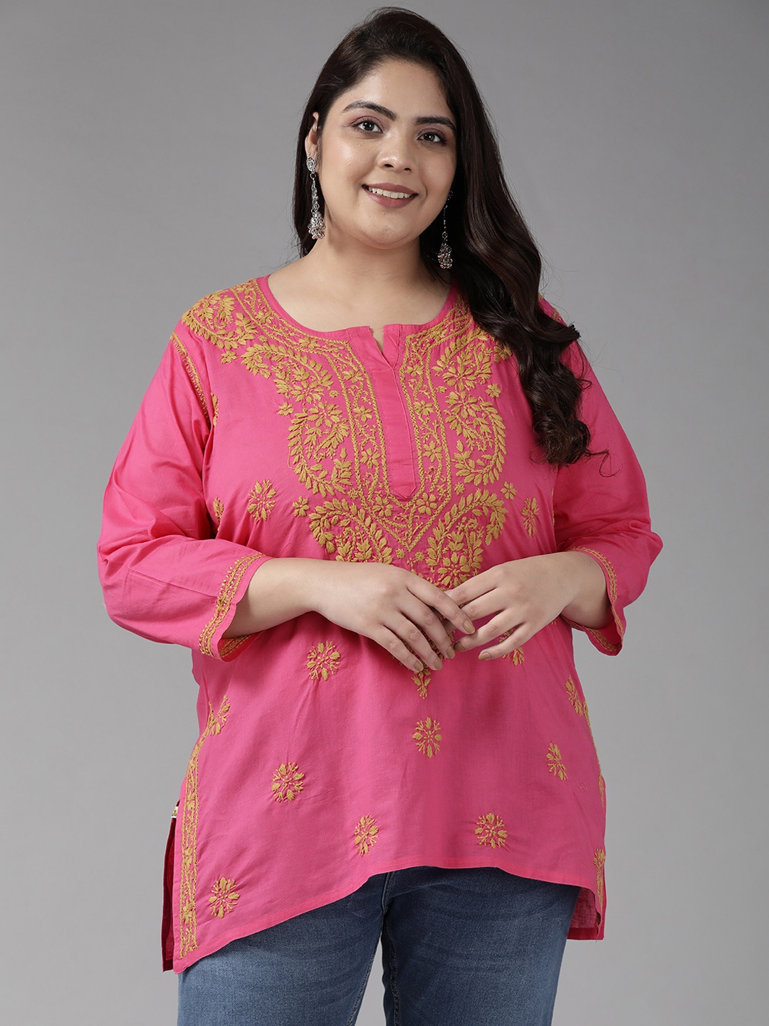 

ADA Plus Size Pink & Beige Floral Embroidered Chikankari Handloom Chikankari Kurti