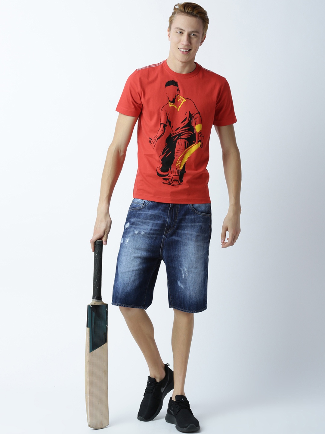 

Huetrap Men Red Printed Round Neck T-Shirt